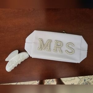 Bride MRS Gift Set